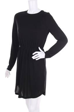 Рокля Gina Tricot1 - Contour.bg Рокля Gina Tricot1