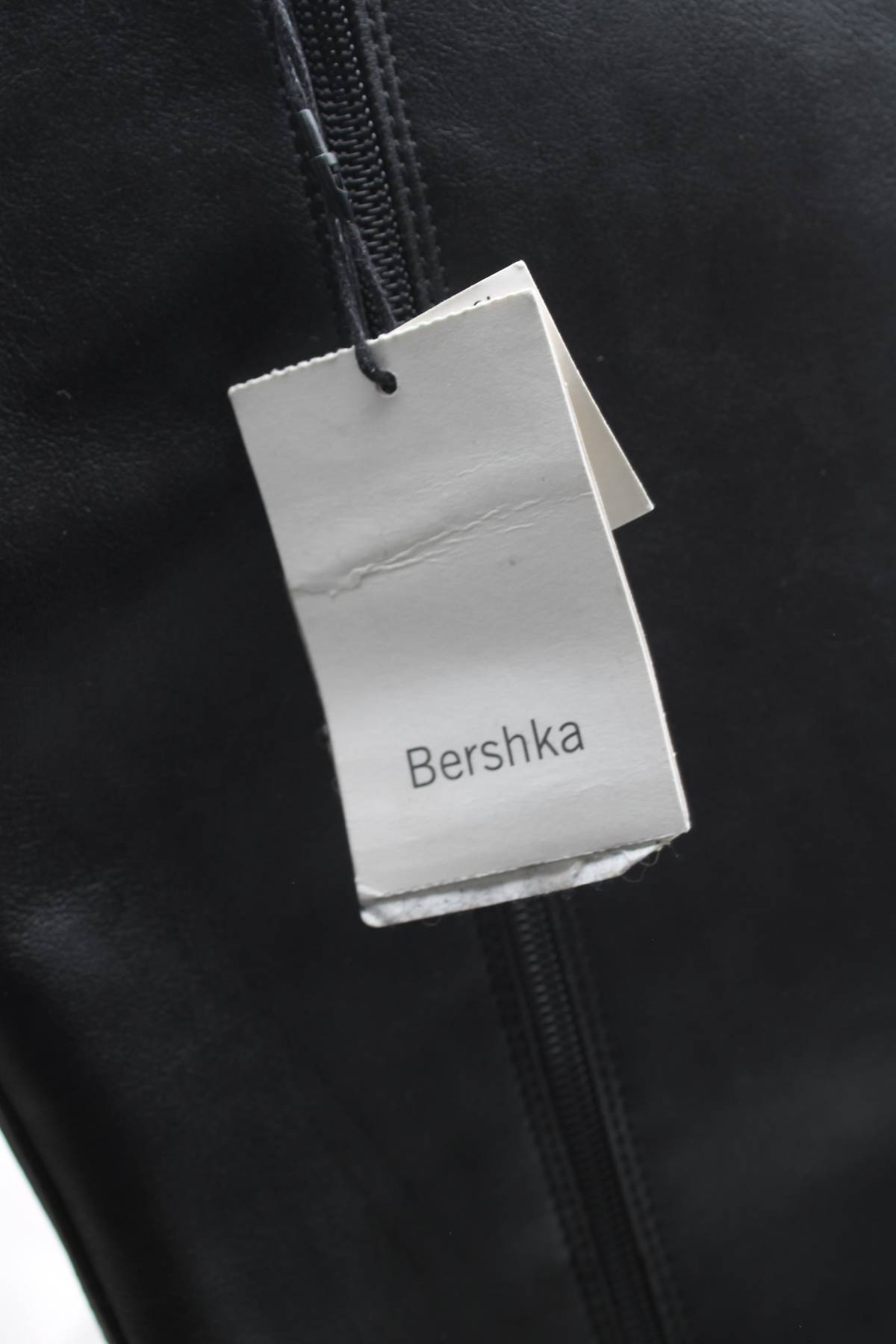 Γυναικείες μπότες Bershka5