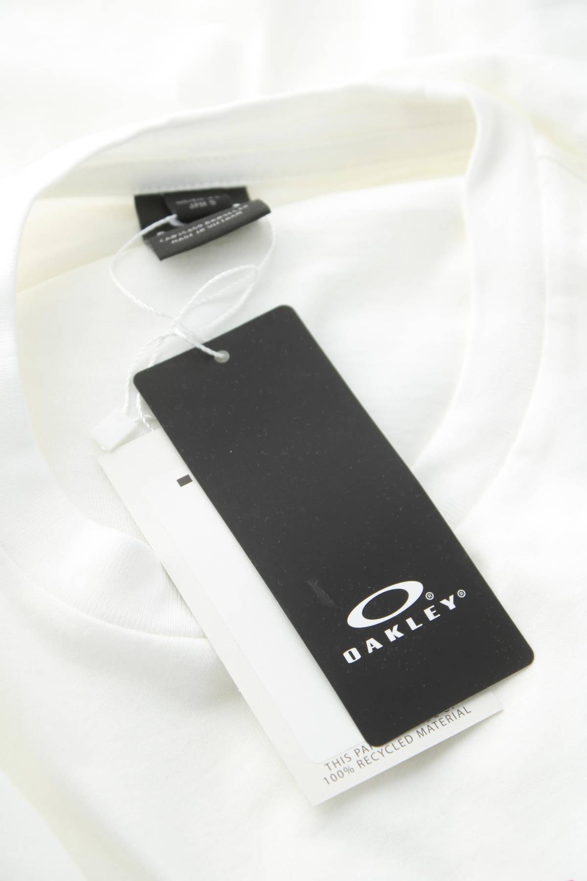Мъжка тениска Oakley3