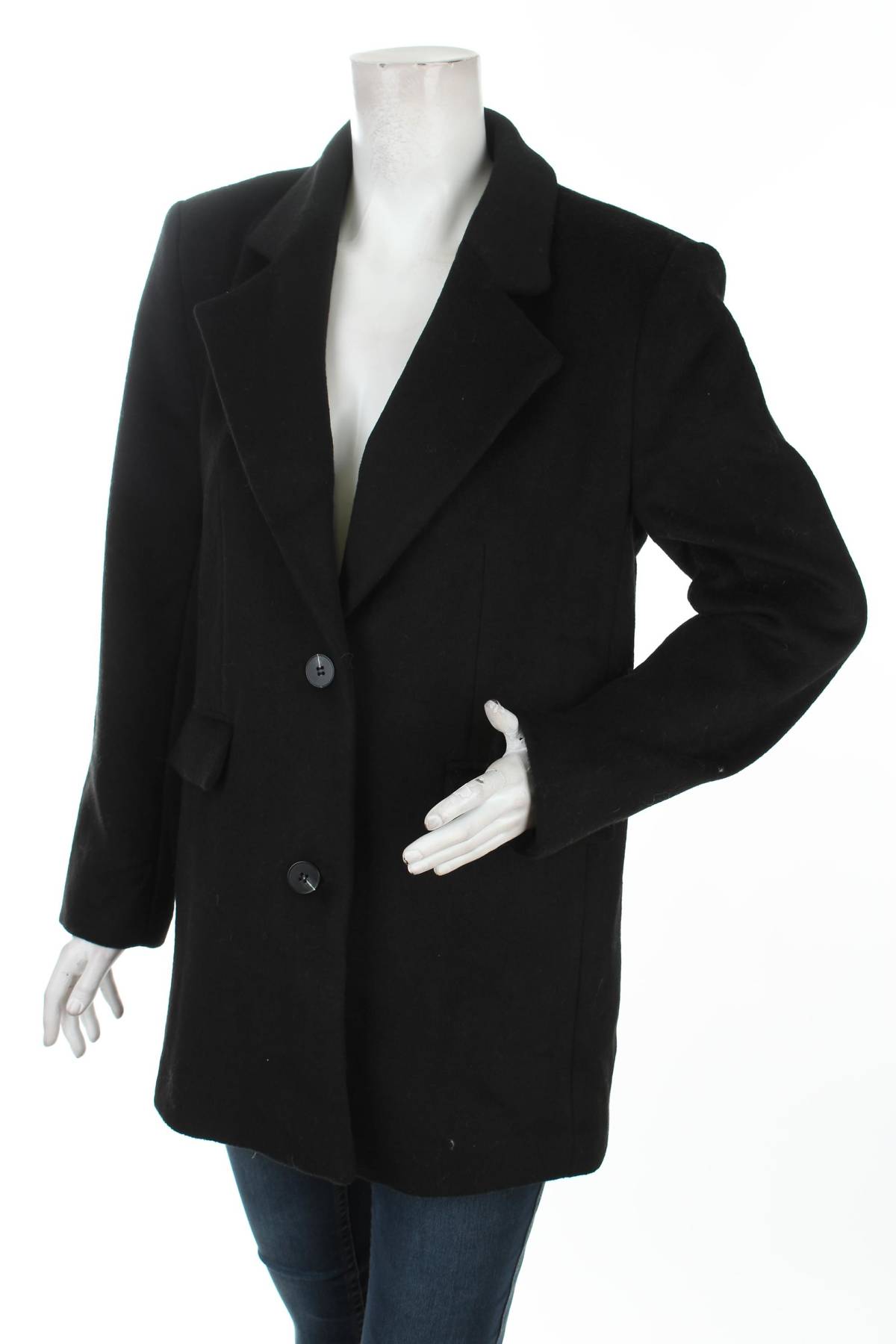 Дамско палто Michelle Keegan1