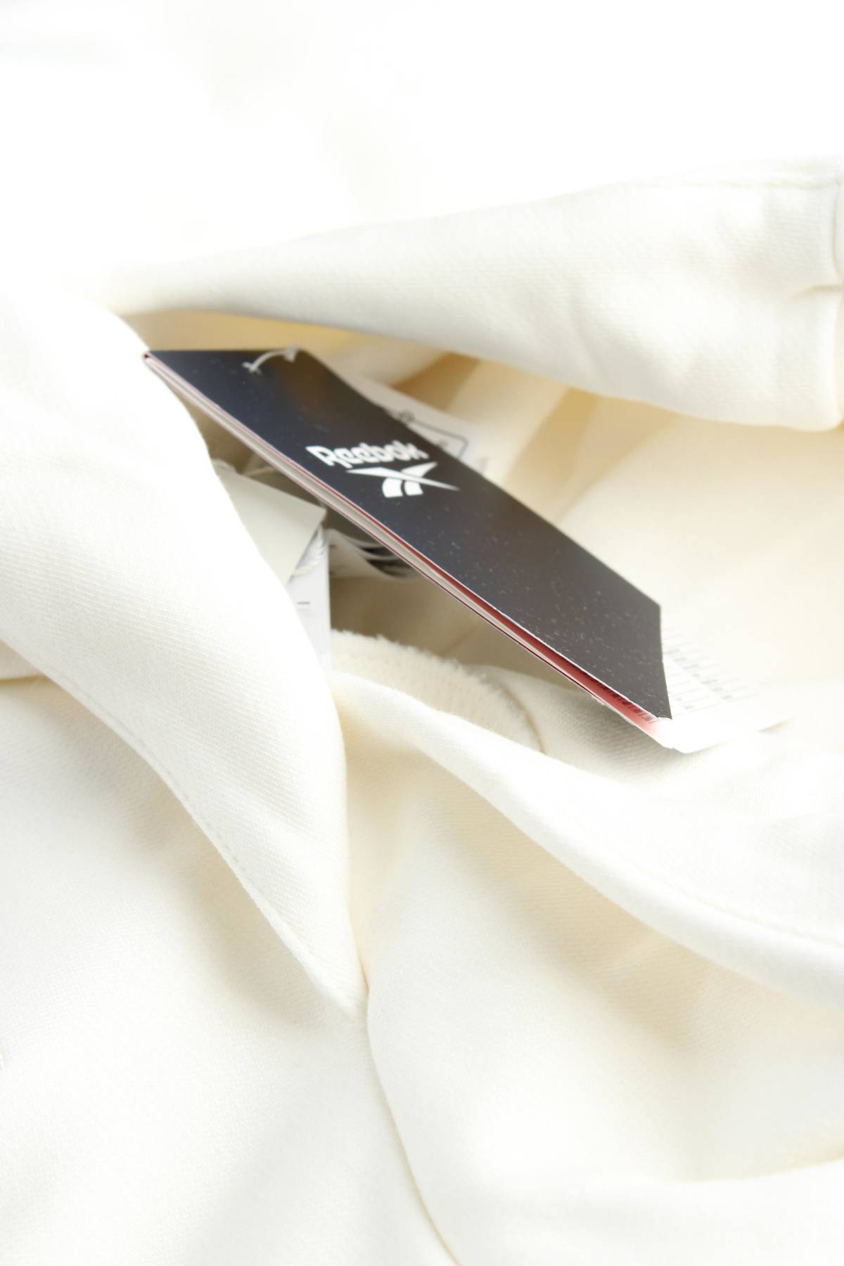 Дамски суичър Reebok3