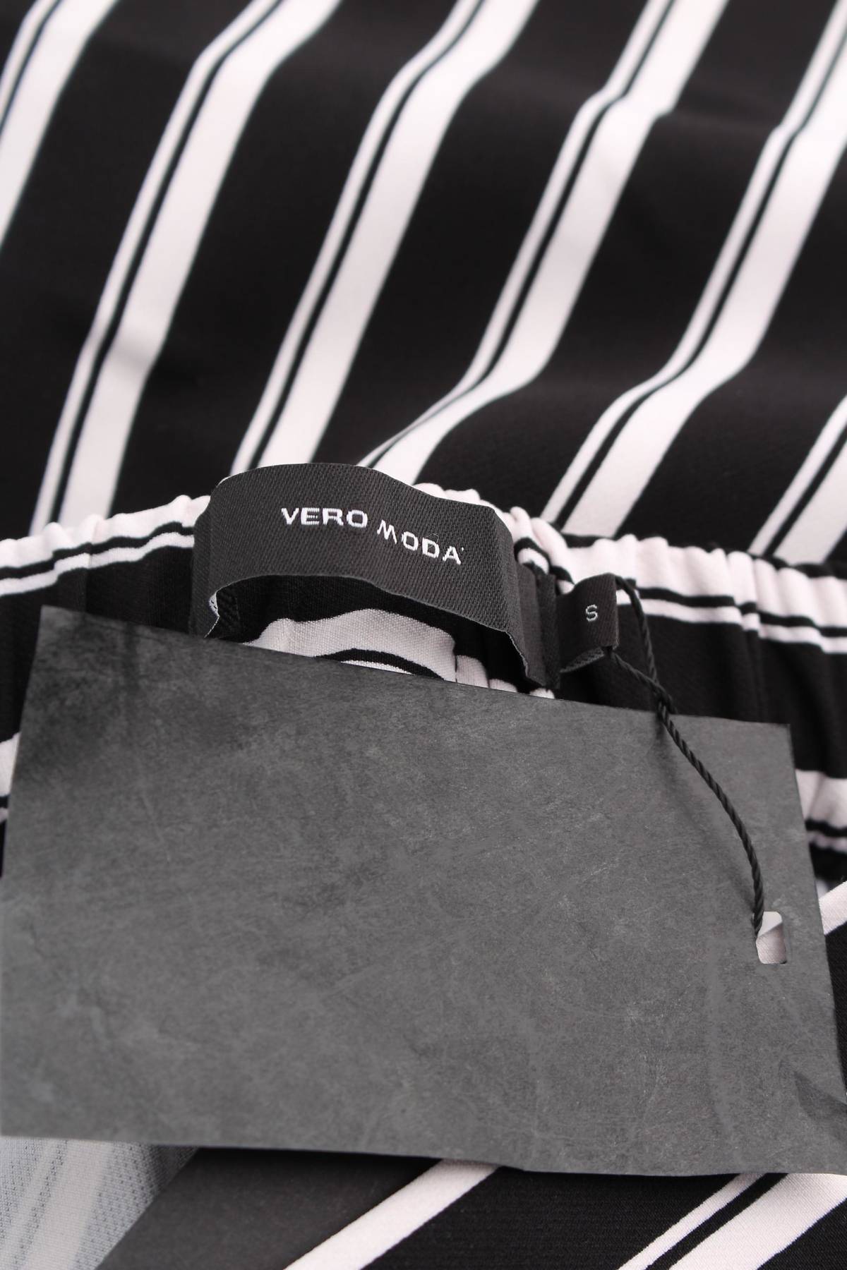 Γυναικείο παντελόνι Vero Moda3