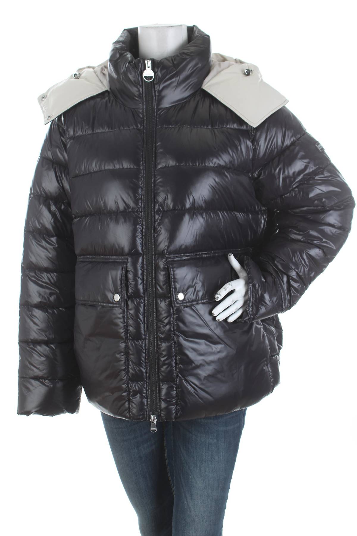 Γυναικείο μπουφάν Barbour1