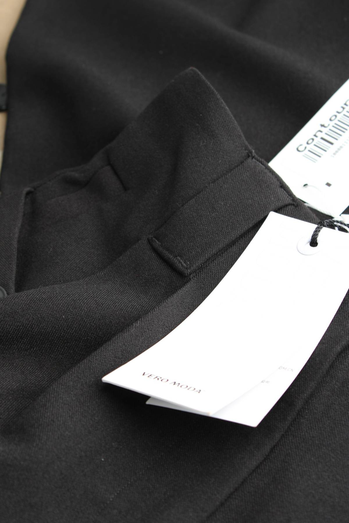 Γυναικείο παντελόνι Vero Moda3