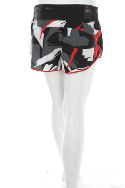 Дамски шорти New Balance2