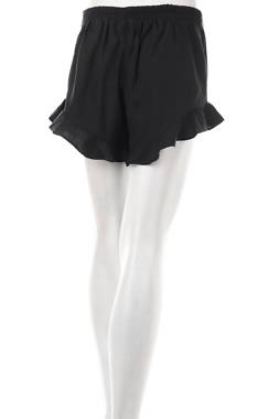 Дамски къс панталон Boohoo2 - Contour.bg Дамски къс панталон Boohoo2