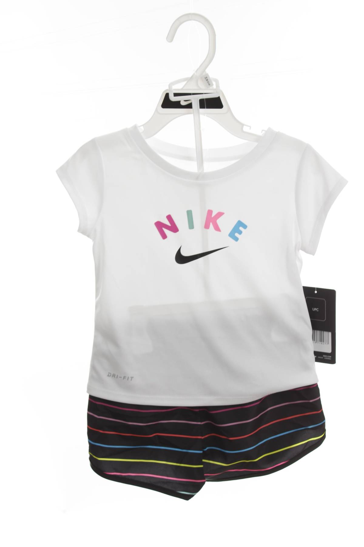 Αθλητική στολή Nike1