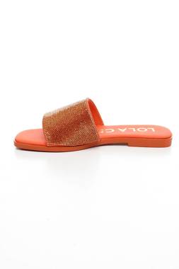 Чехли Lola Casademunt2