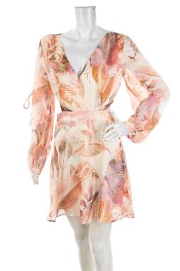 Рокля Guess1