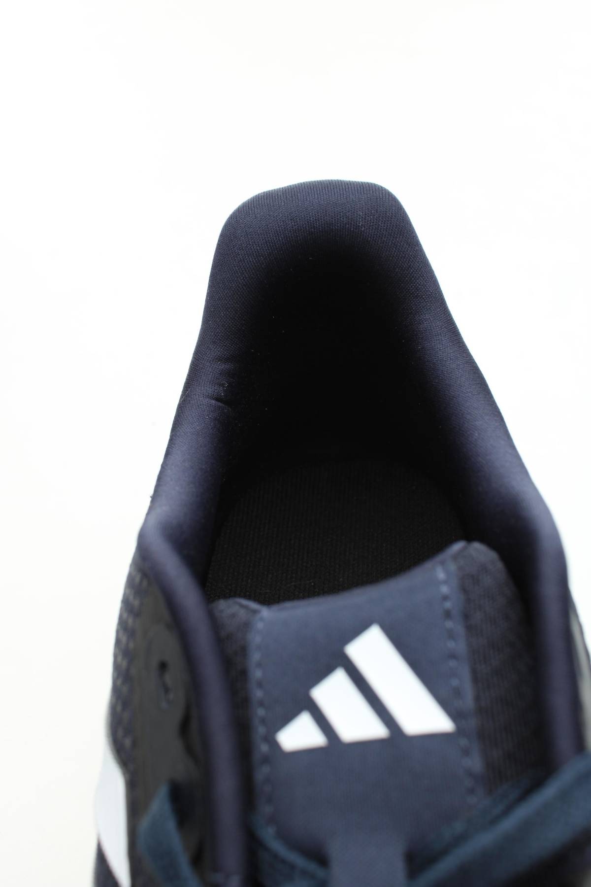 Маратонки Adidas5 - Contour.bg Маратонки Adidas5