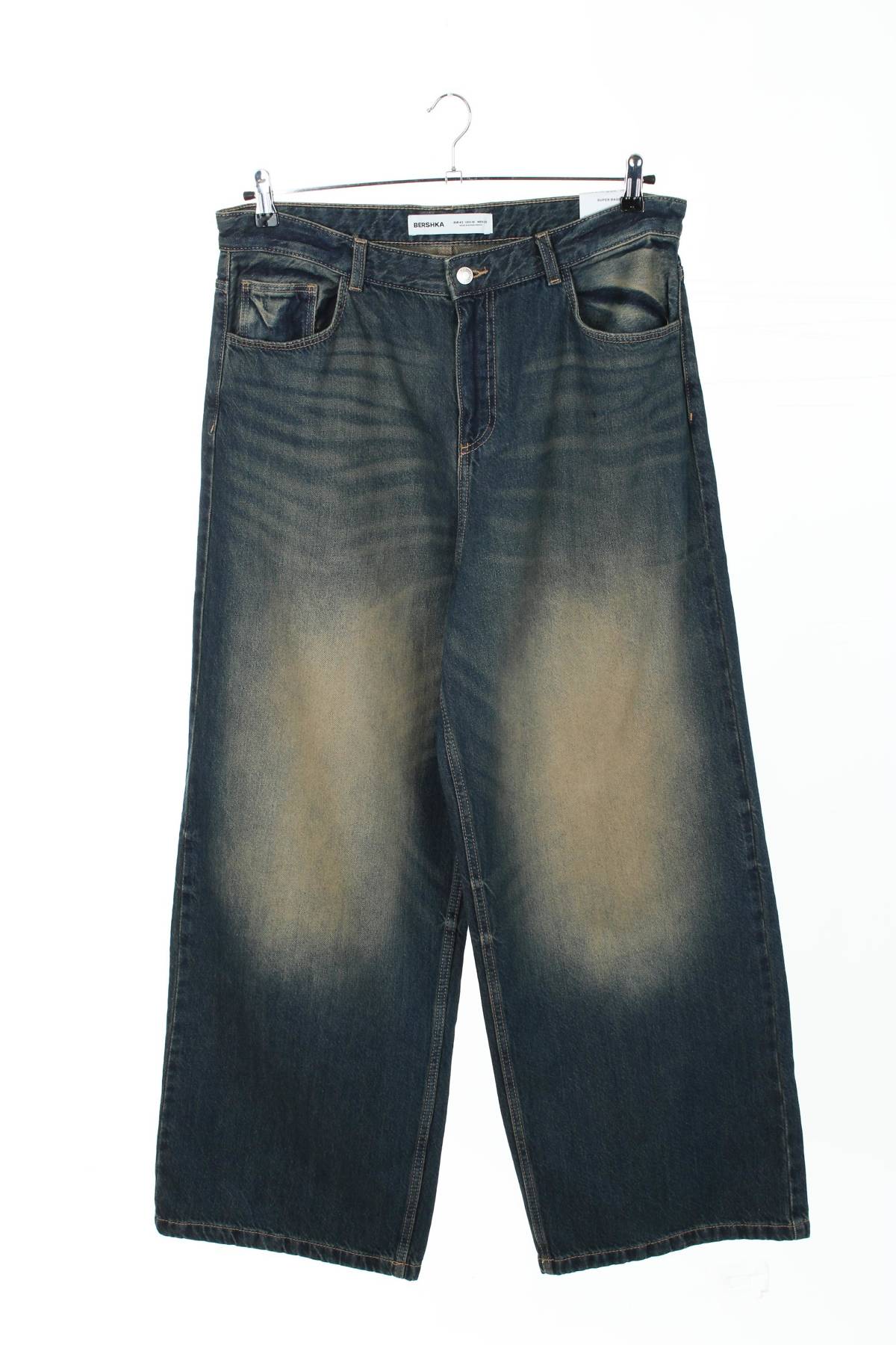 Γυναικεία τζιν Bershka1