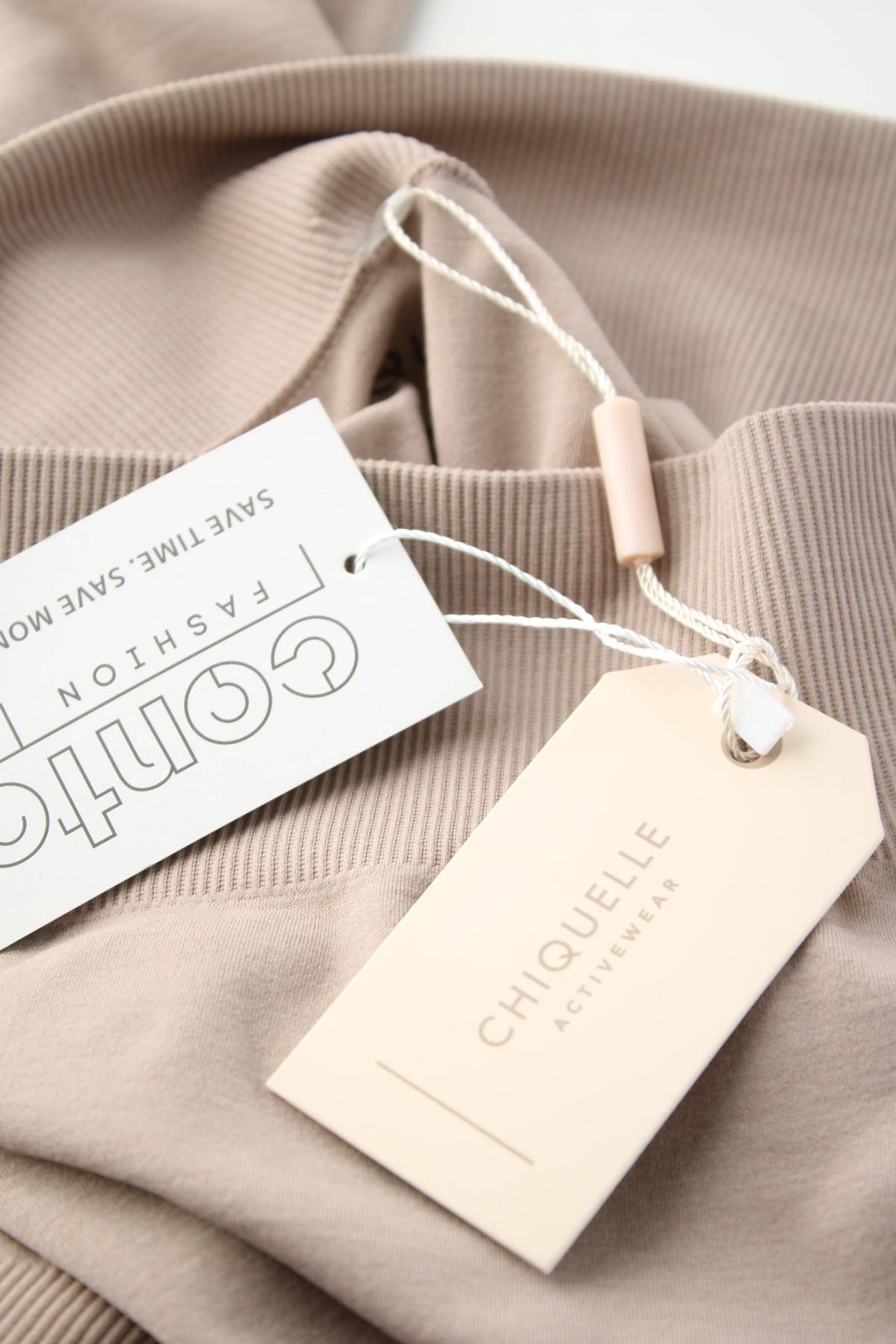 Дамски спортен клин Chiquelle3