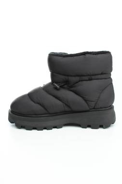 Дамски боти Steve Madden2