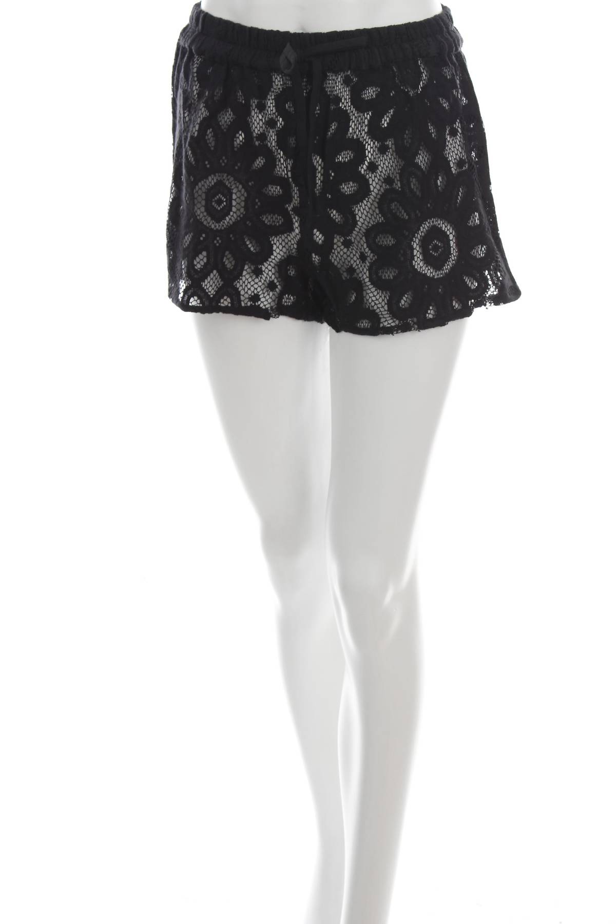 Дамски къс панталон Boohoo1 - Contour.bg Дамски къс панталон Boohoo1