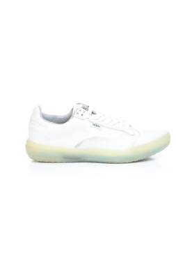 Дамски обувки Vans1