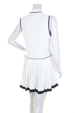 Φόρεμα τένις Lacoste2