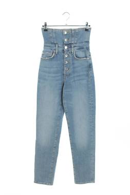 Дамски дънки Guess1