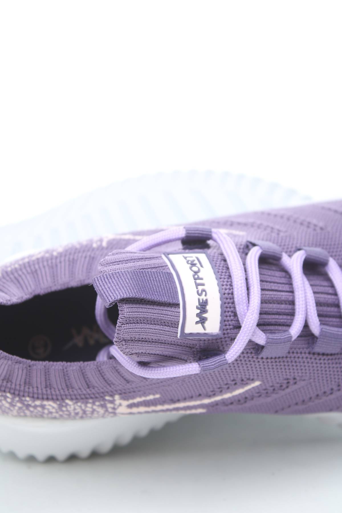 Маратонки Westport5