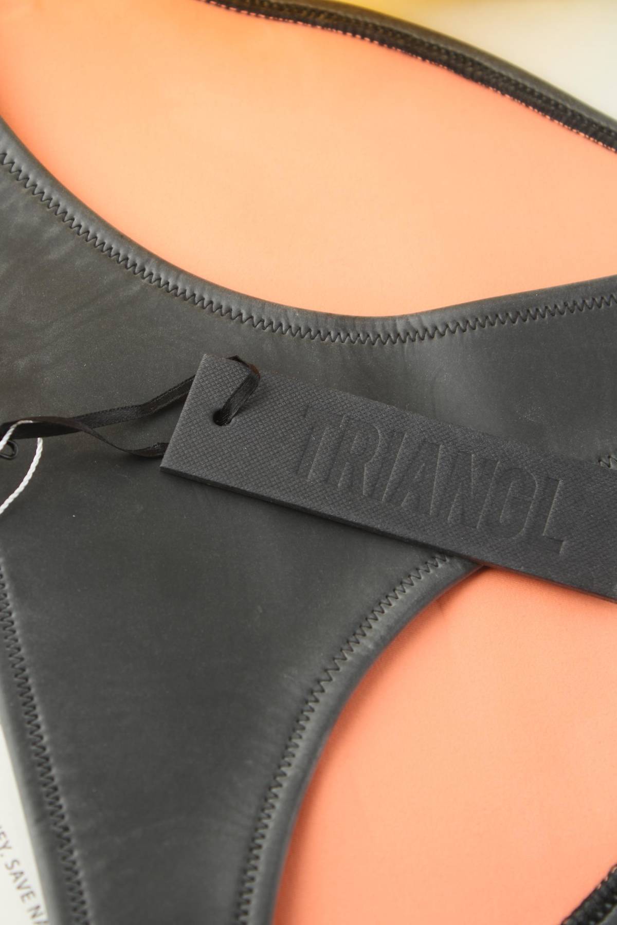 Μαγιό κάτω τμήμα Triangl3 - Contourshop.gr Μαγιό κάτω τμήμα Triangl3