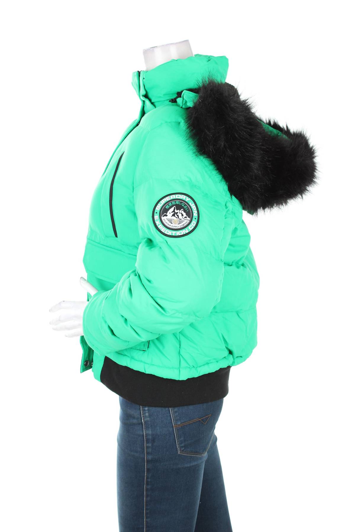 Дамско яке Superdry3