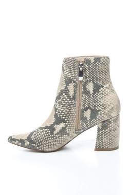 Дамски боти Steve Madden2