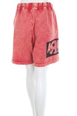 Γυναικείο σορτσάκι Vans2