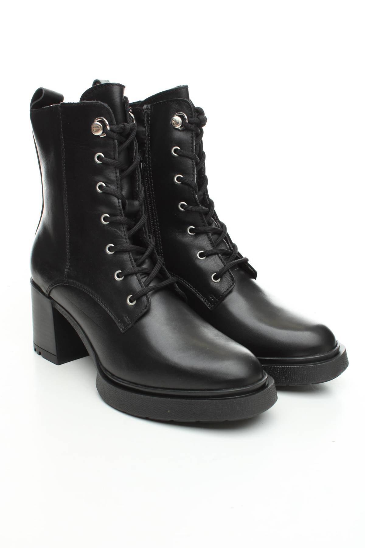 Дамски боти Tamaris3 - Contour.bg Дамски боти Tamaris3