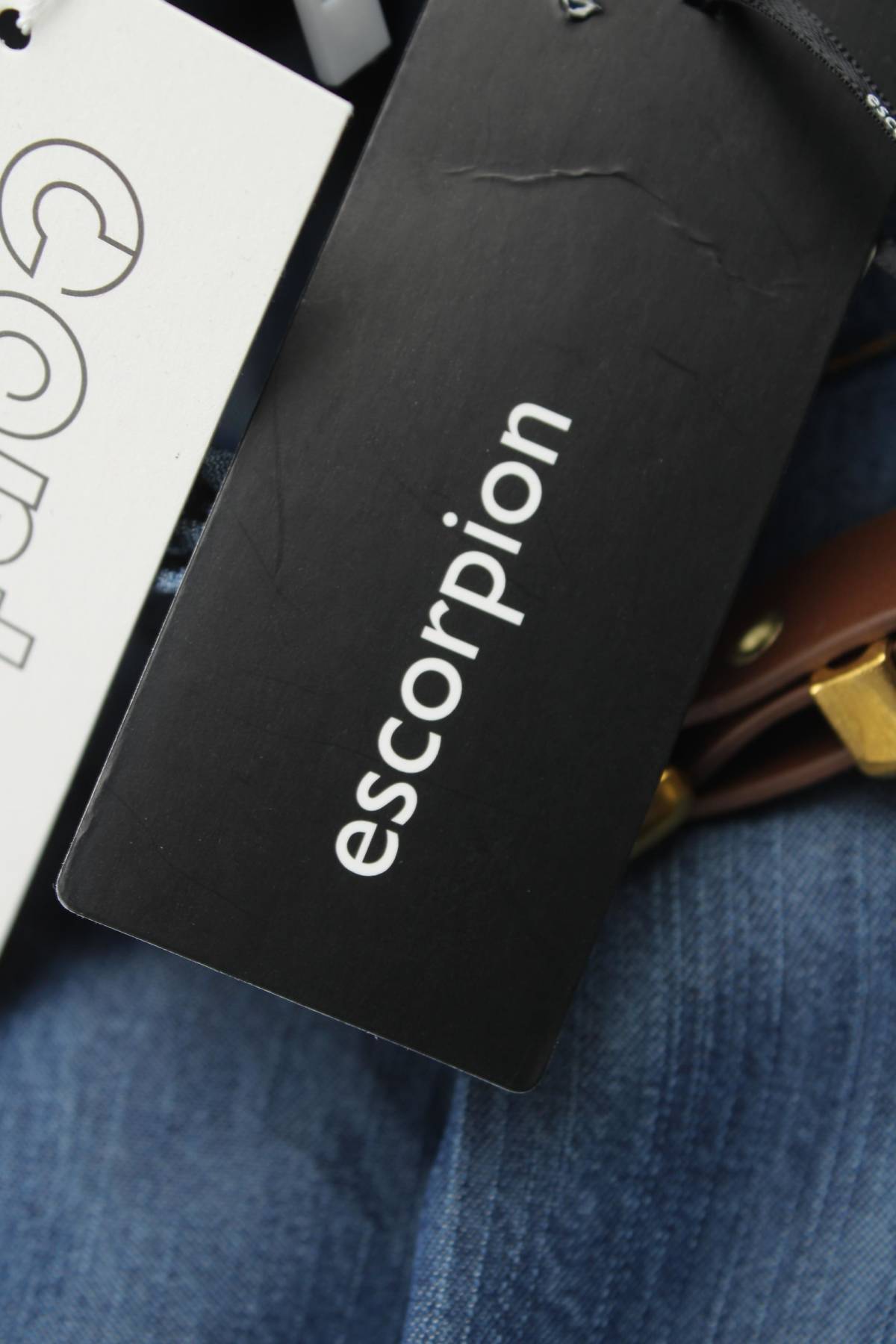 Φούστα Escorpion3