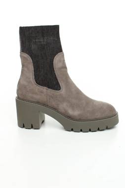 Γυναικεία μποτάκια Tamaris1 - Contourshop.gr Γυναικεία μποτάκια Tamaris1