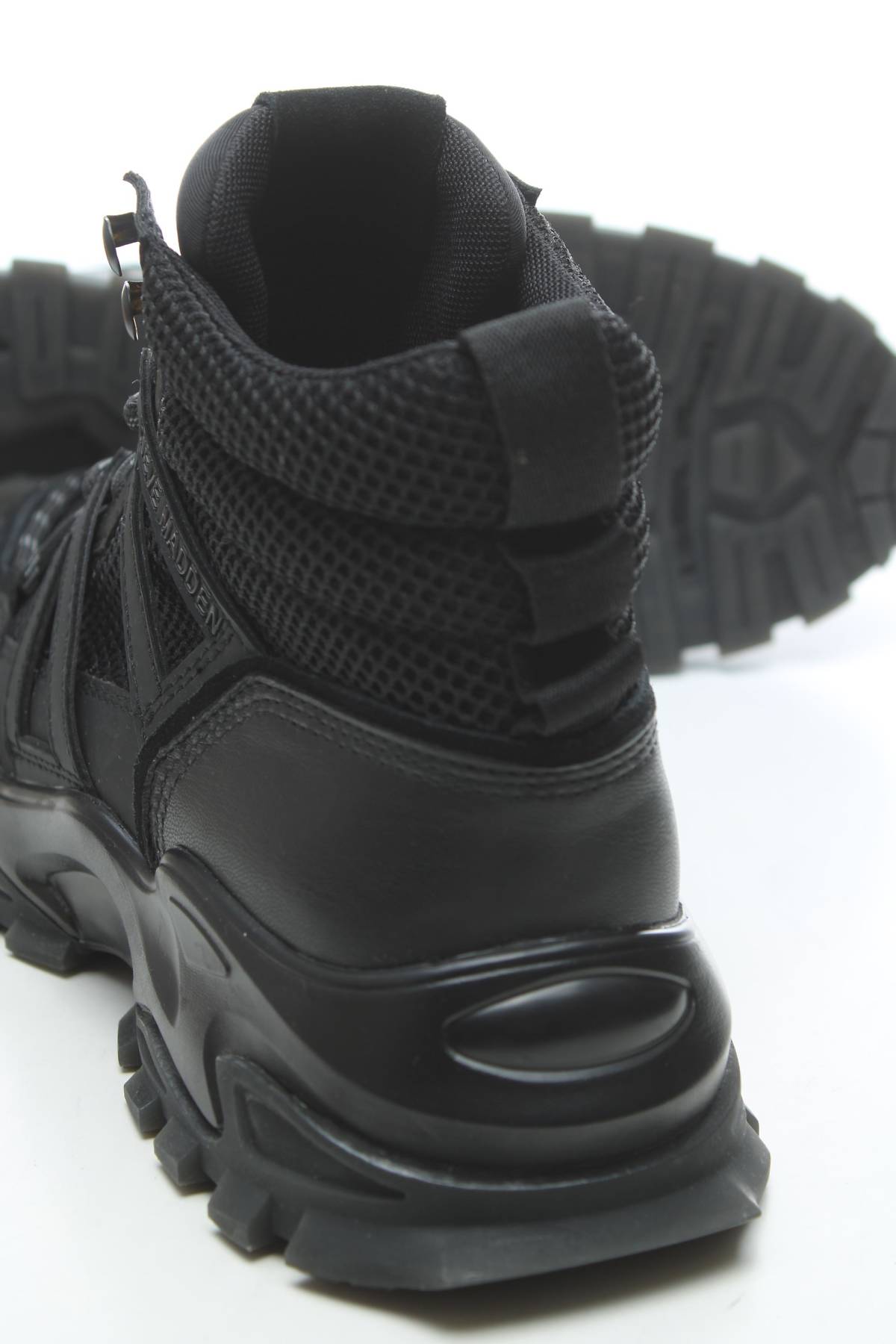 Αθλητικά παπούτσια Steve Madden5