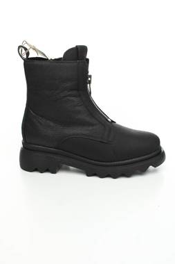 Γυναικεία μποτάκια Tamaris1 - Contourshop.gr Γυναικεία μποτάκια Tamaris1