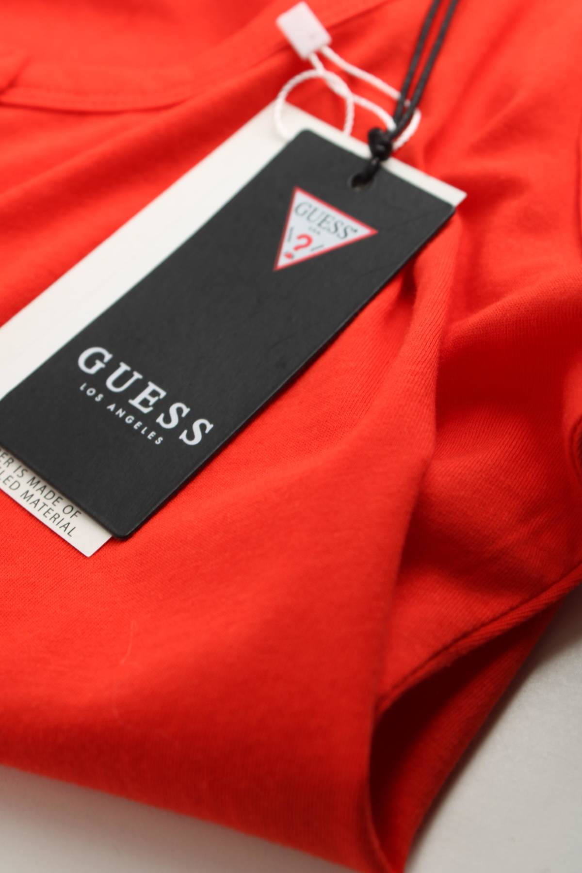 Дамски потник Guess3 - Contour.bg Дамски потник Guess3
