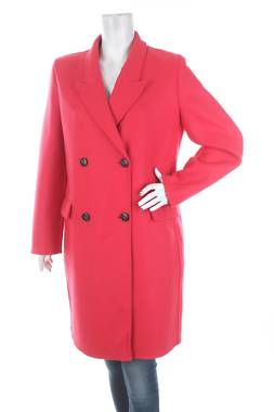 Дамско палто Closed1