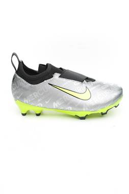 Детски маратонки Nike Zoom1