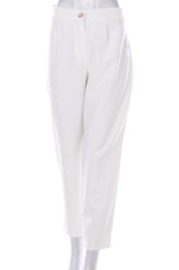 Дамски панталон Boohoo1 - Contour.bg Дамски панталон Boohoo1