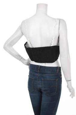 Γυναικείο αμάνικο Boohoo2 - Contourshop.gr Γυναικείο αμάνικο Boohoo2