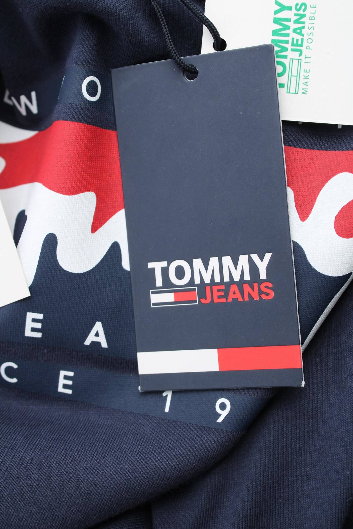 Мъжка тениска Tommy Jeans3