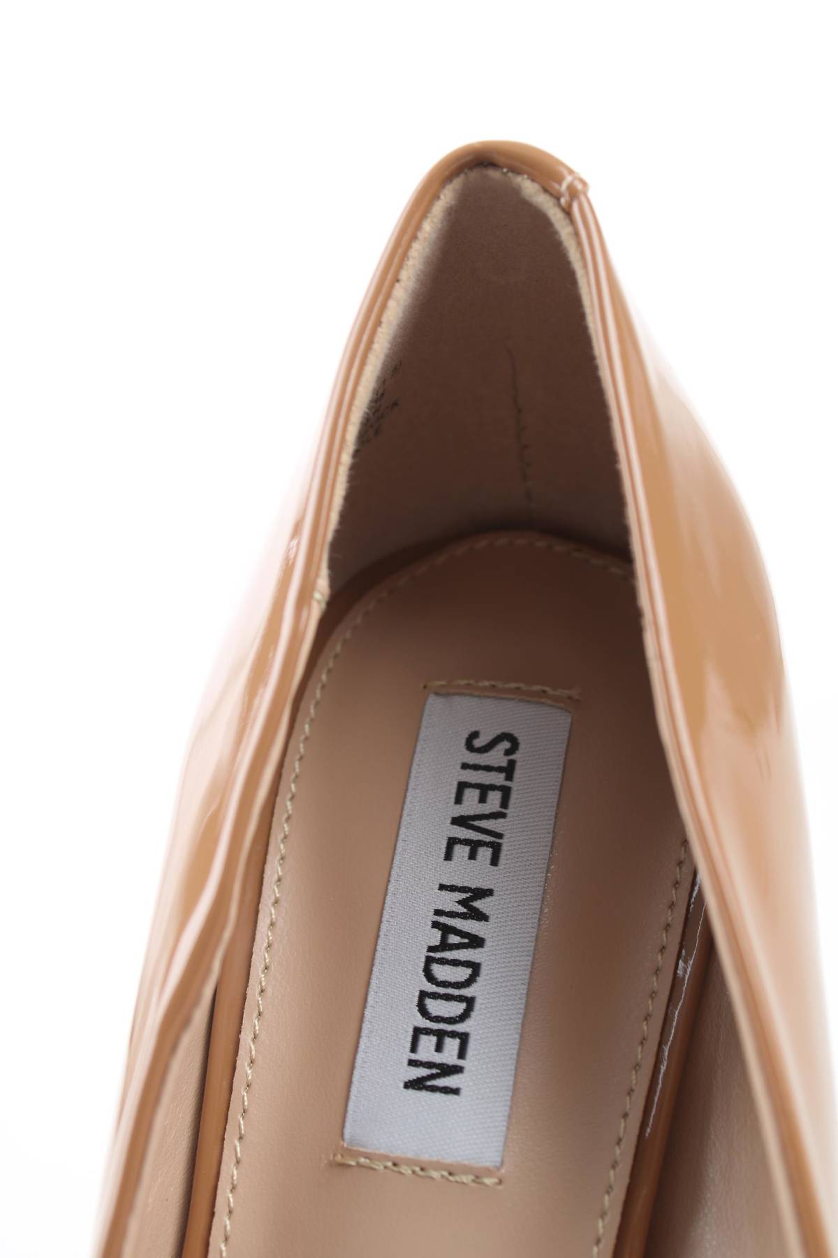 Γυναικεία παπούτσια Steve Madden5