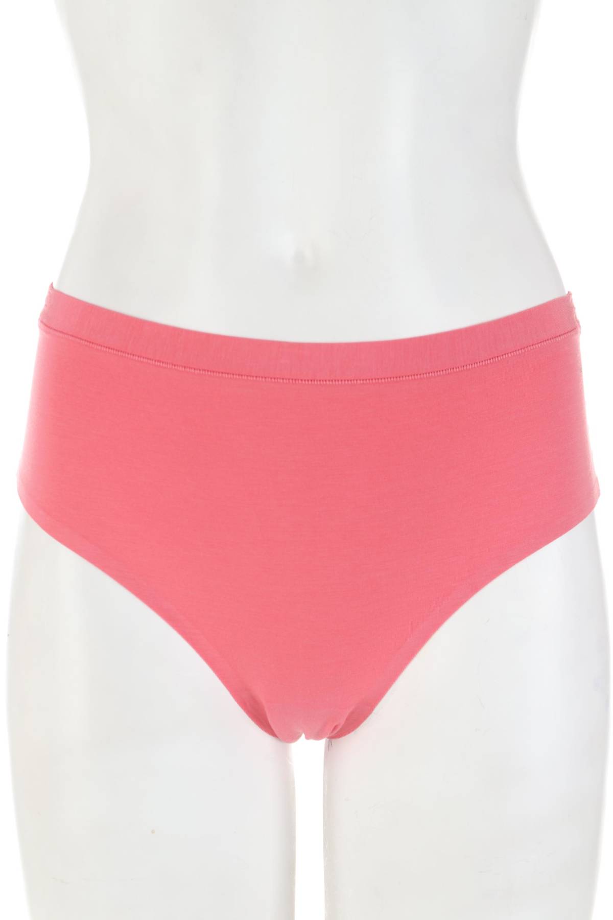 Бикини Triumph1 - Contour.bg Бикини Triumph1