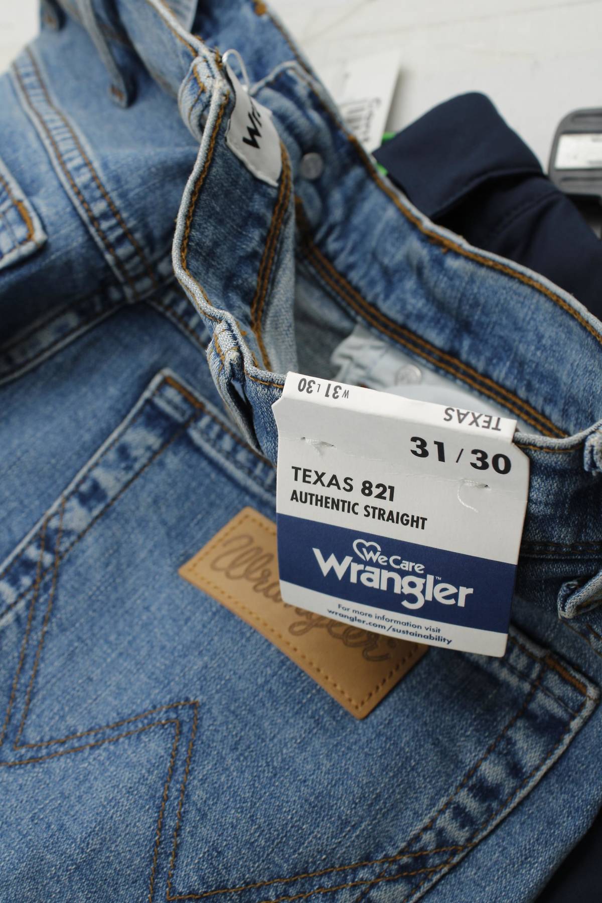 Мъжки дънки Wrangler3 - Contour.bg Мъжки дънки Wrangler3