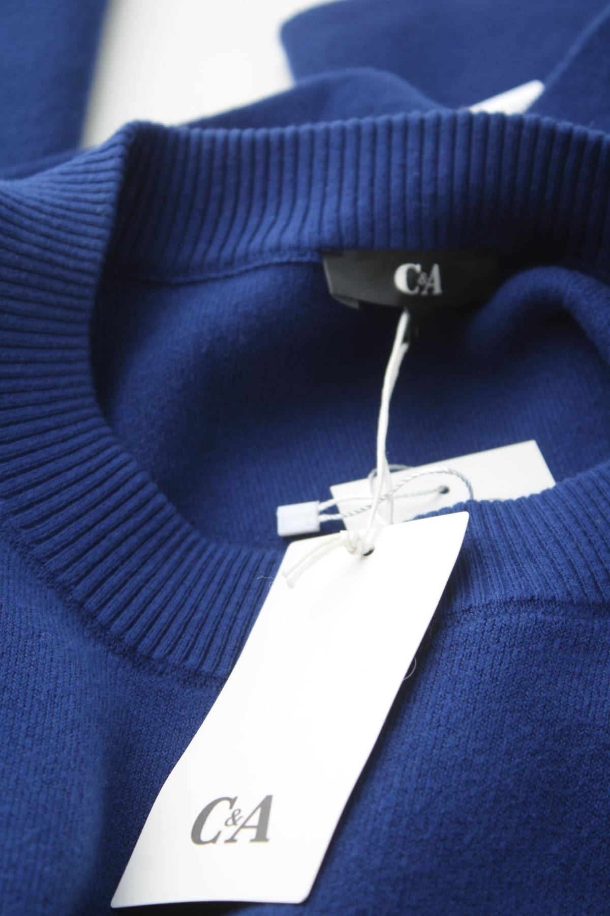 Γυναικείο πουλόβερ C&A3