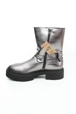 Дамски боти Steve Madden2