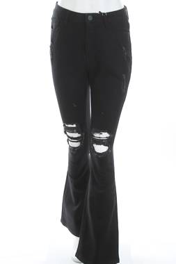 Γυναικεία τζιν Boohoo1