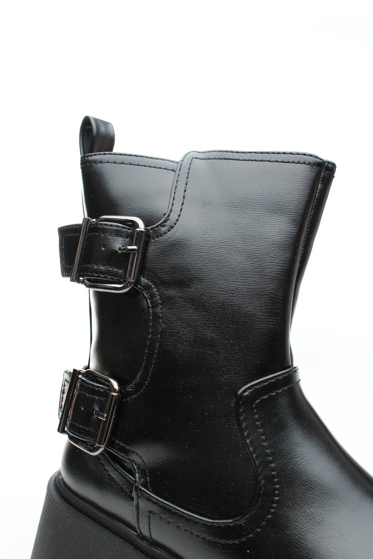 Дамски боти River Island5