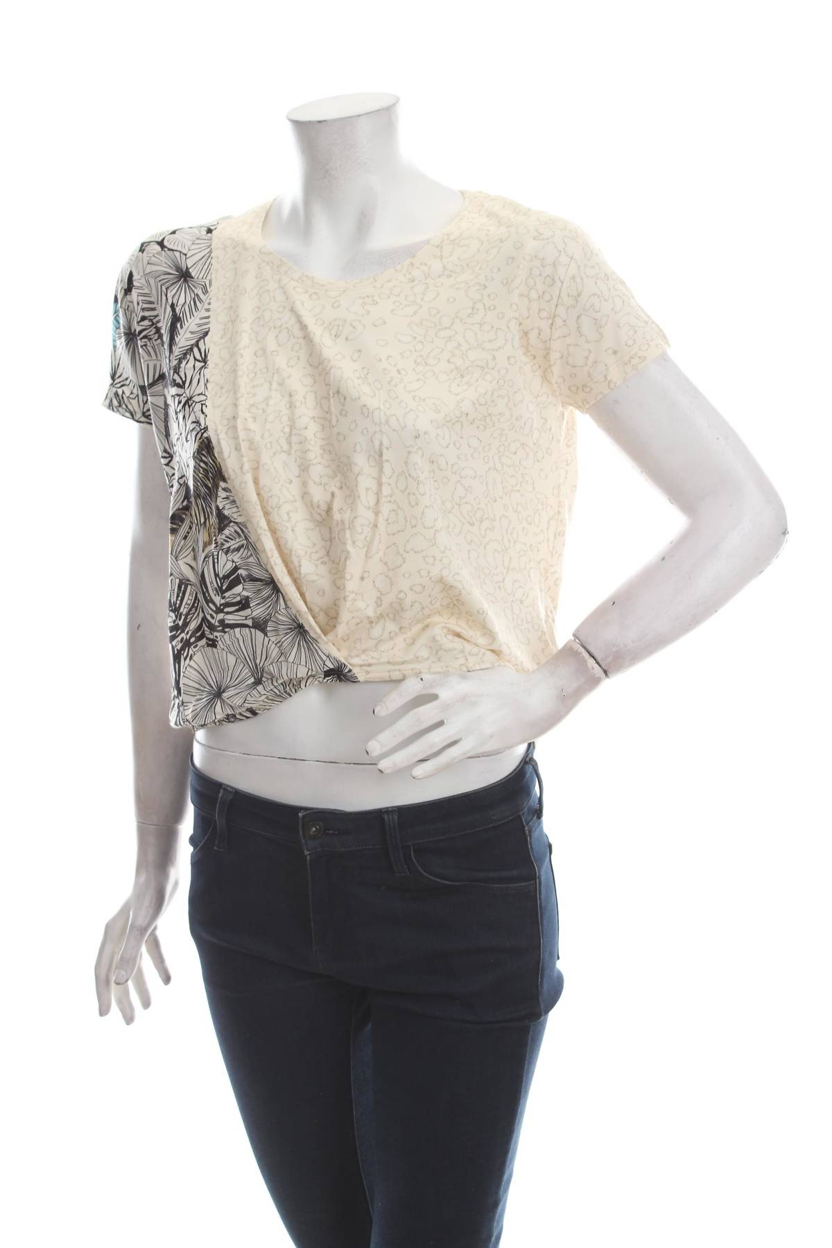 Γυναικείο t-shirt Desigual1 - Contourshop.gr Γυναικείο t-shirt Desigual1