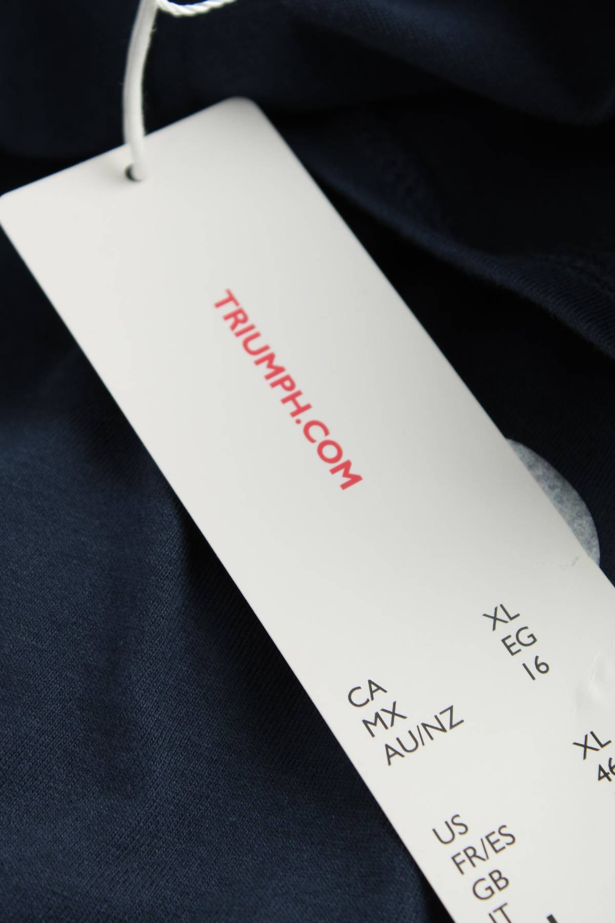 Домашно облекло Triumph3