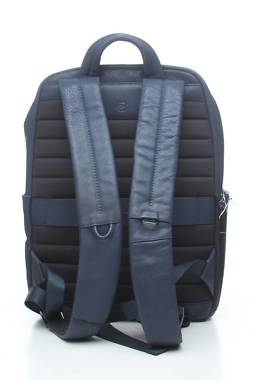 Кожена раница Piquadro2