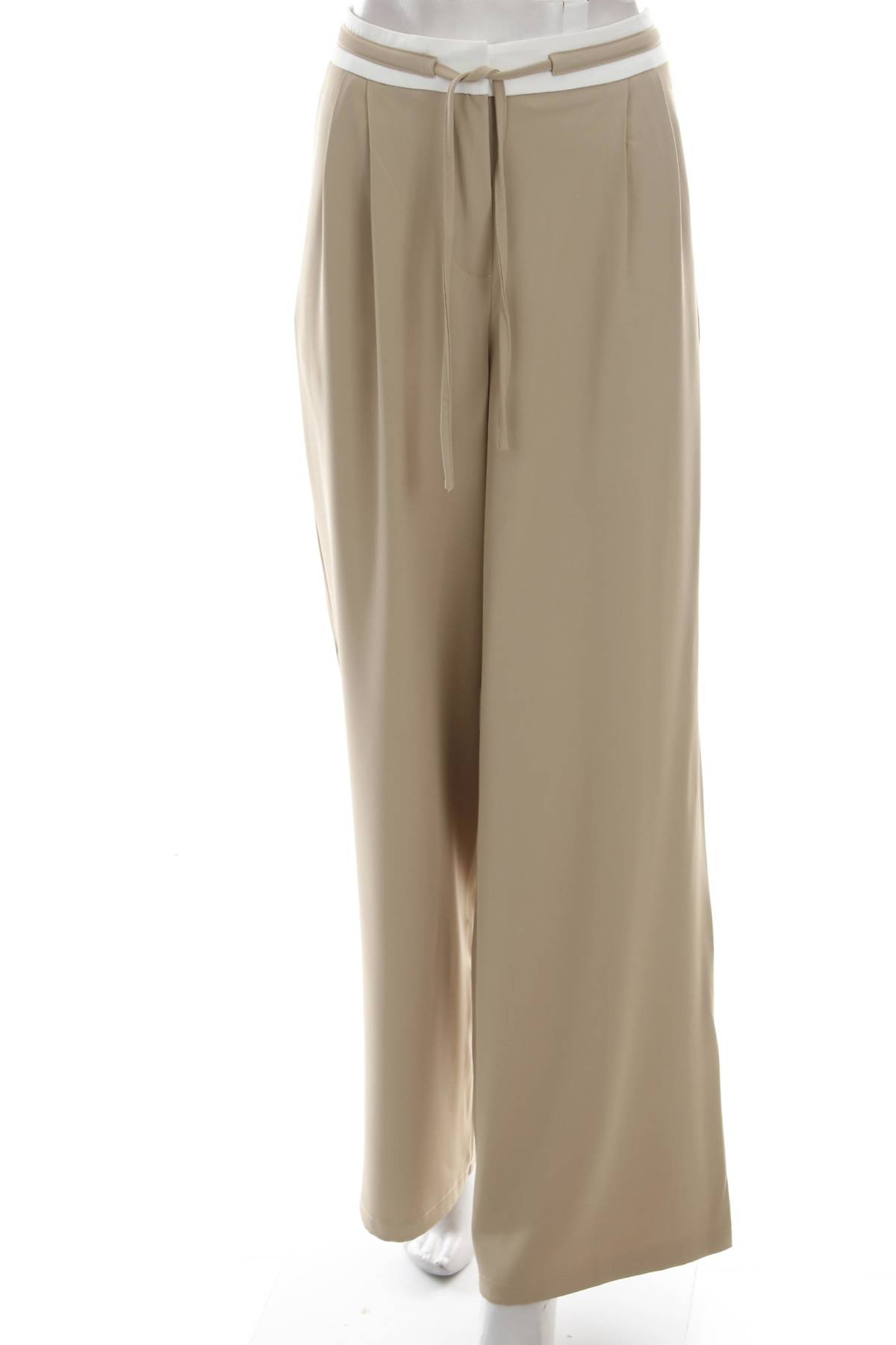 Дамски панталон Boohoo1 - Contour.bg Дамски панталон Boohoo1