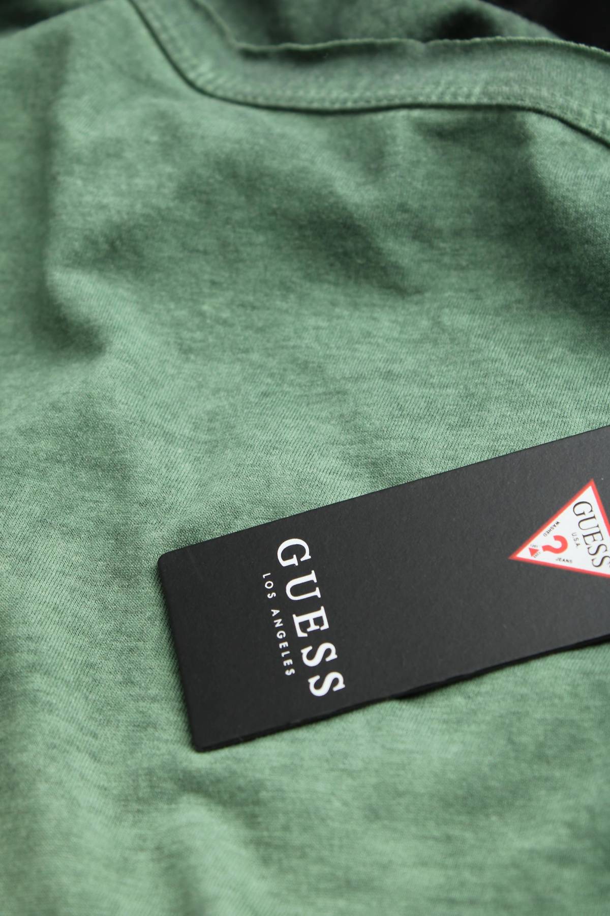 Дамска блуза Guess3 - Contour.bg Дамска блуза Guess3