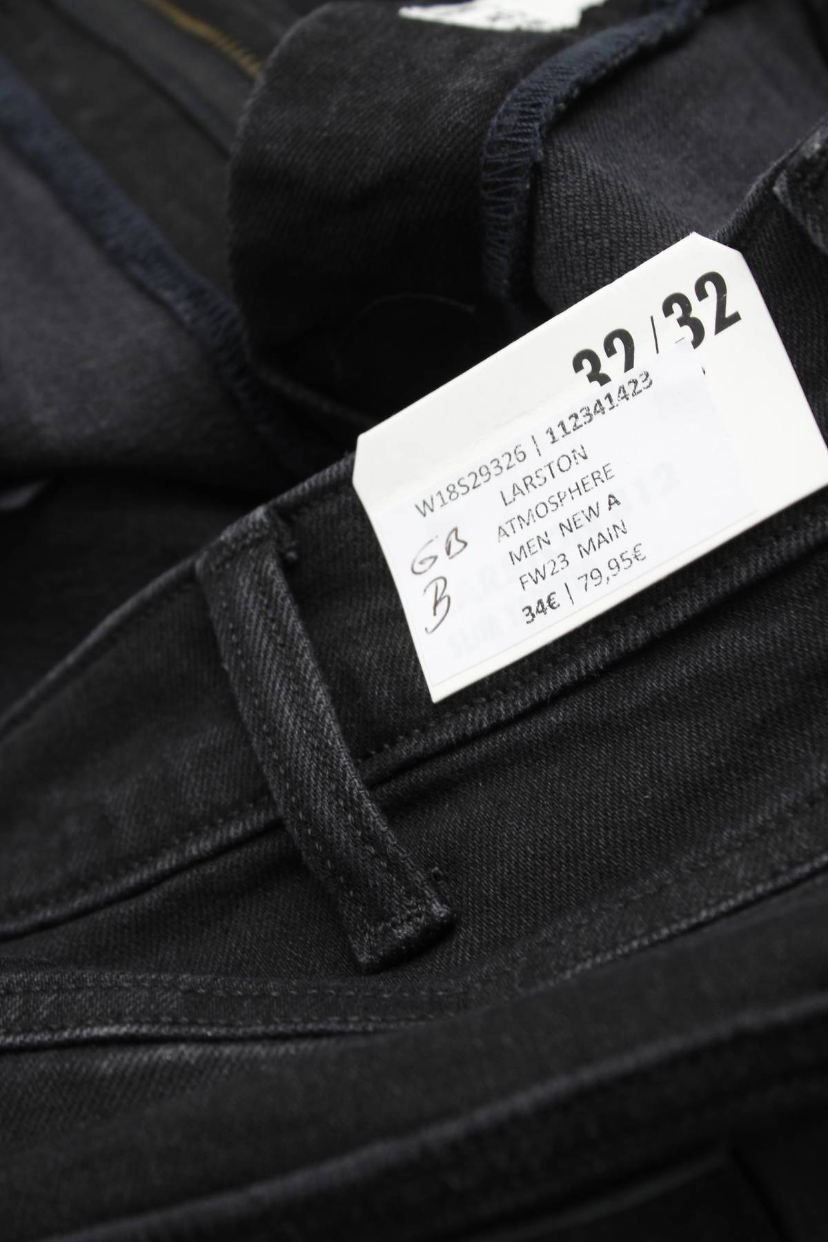 Мъжки дънки Wrangler3 - Contour.bg Мъжки дънки Wrangler3